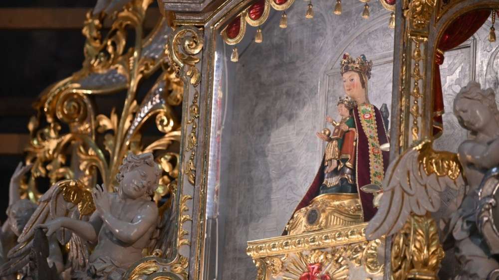 Najstarsza figura Maryi w Polsce. 60 lat koronacji Matki Bożej Bardzkiej